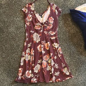 Aeropostale maroon cap sleeve sundress with knotted front and small keyhole.